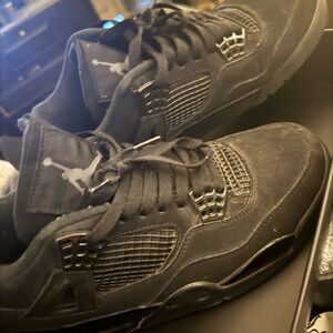 Jordan Black Sneakers